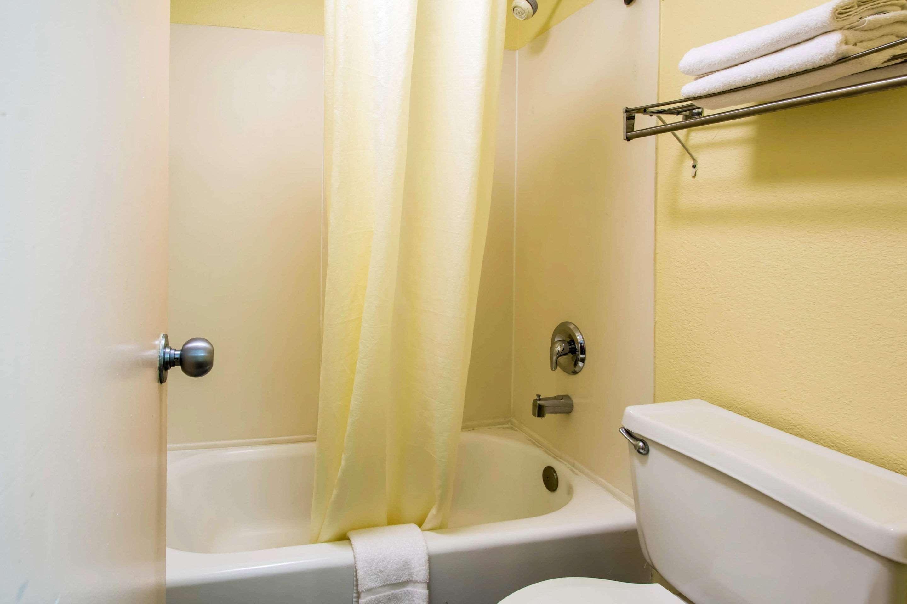 Jax Airport Hotel Jacksonville Ngoại thất bức ảnh
