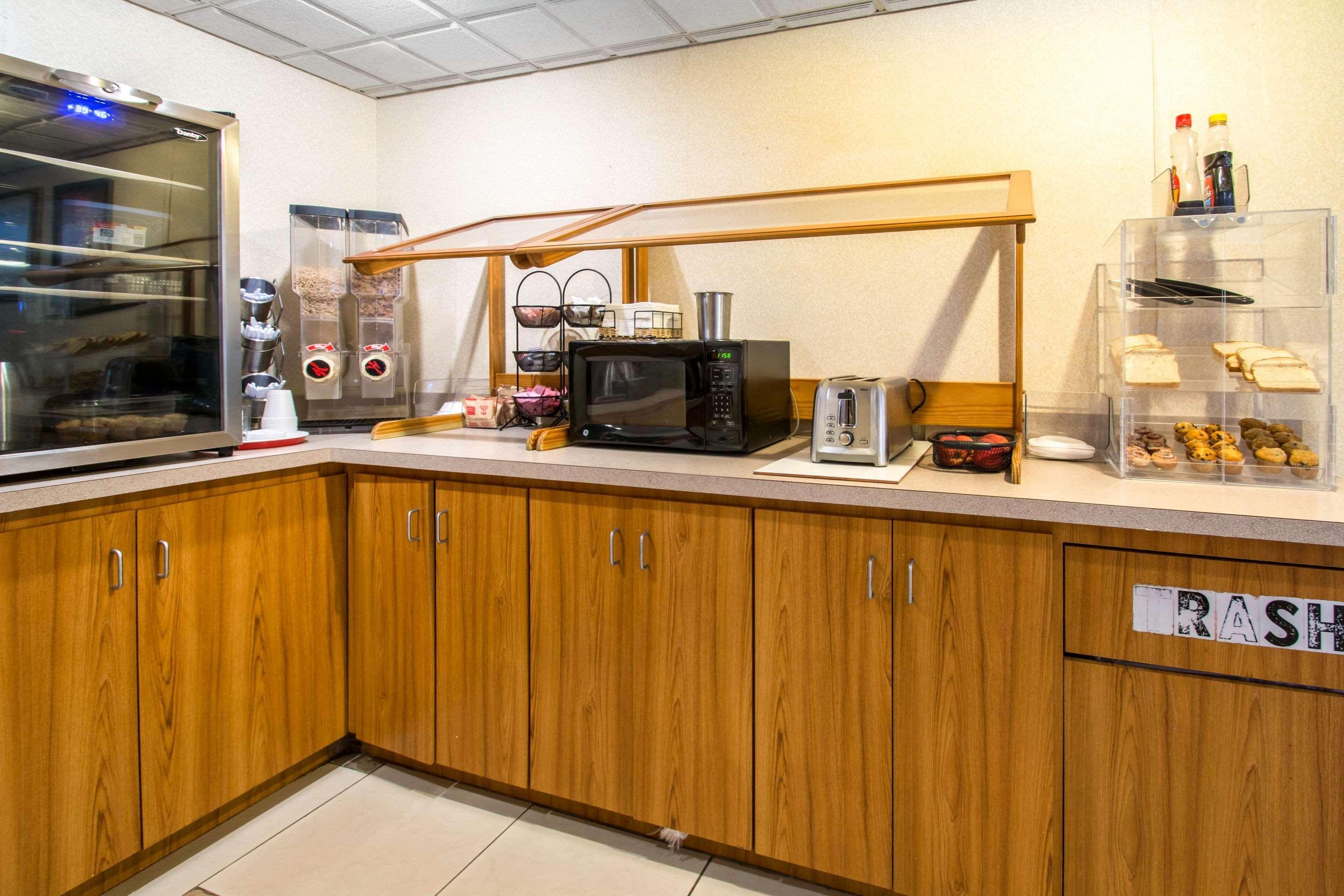 Jax Airport Hotel Jacksonville Ngoại thất bức ảnh