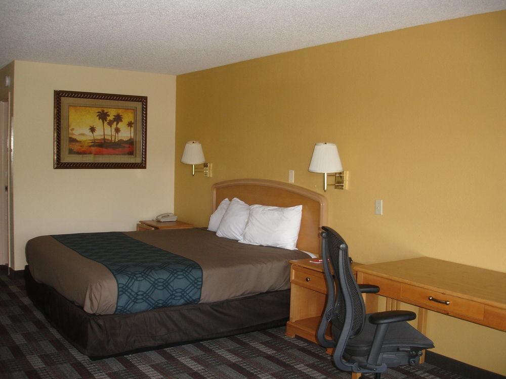 Jax Airport Hotel Jacksonville Ngoại thất bức ảnh
